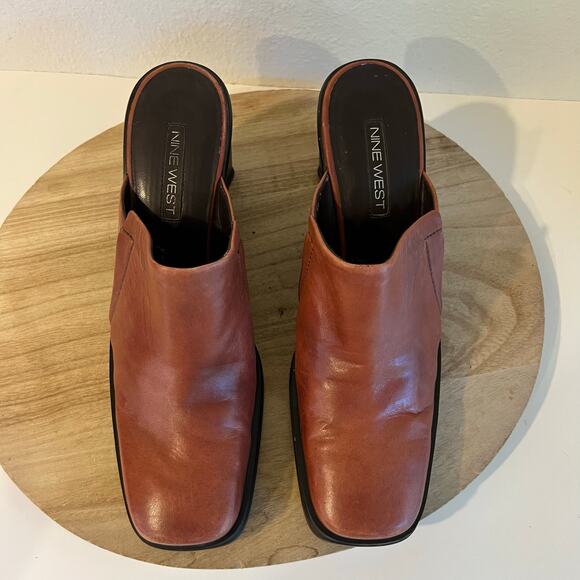 Nine West Vintage 90s Red Genuine Leather Chunky Wedge Mule Heel Size 10 - Picture 10 of 11